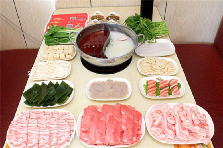 麦比克欢乐火锅